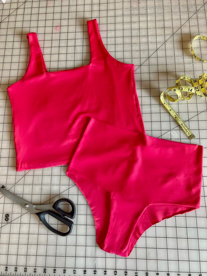 What's the Best Swimsuit Fabric?